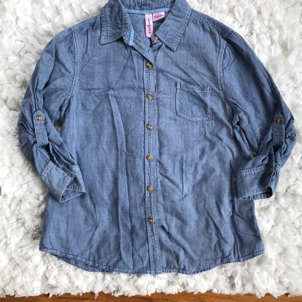Chambray Button Down Top - Picture 4 of 6